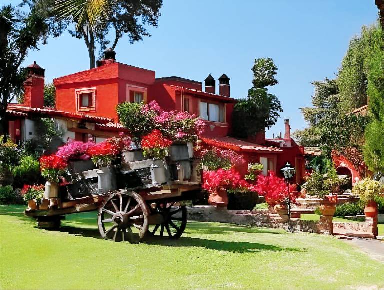 Villa San Jose Hotel & Suites in Morelia