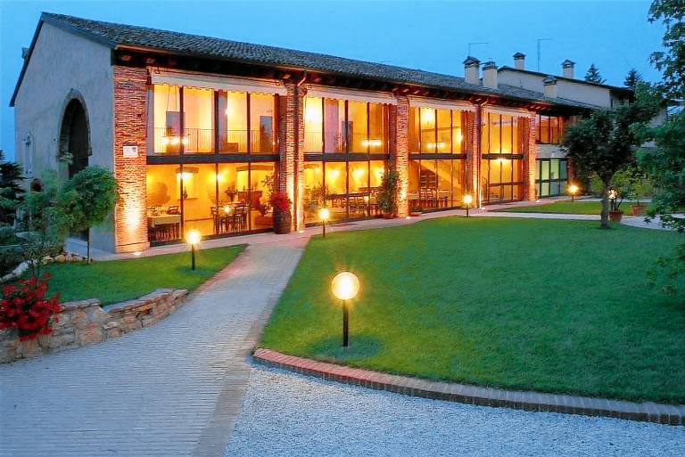 Privatzimmer Motta
