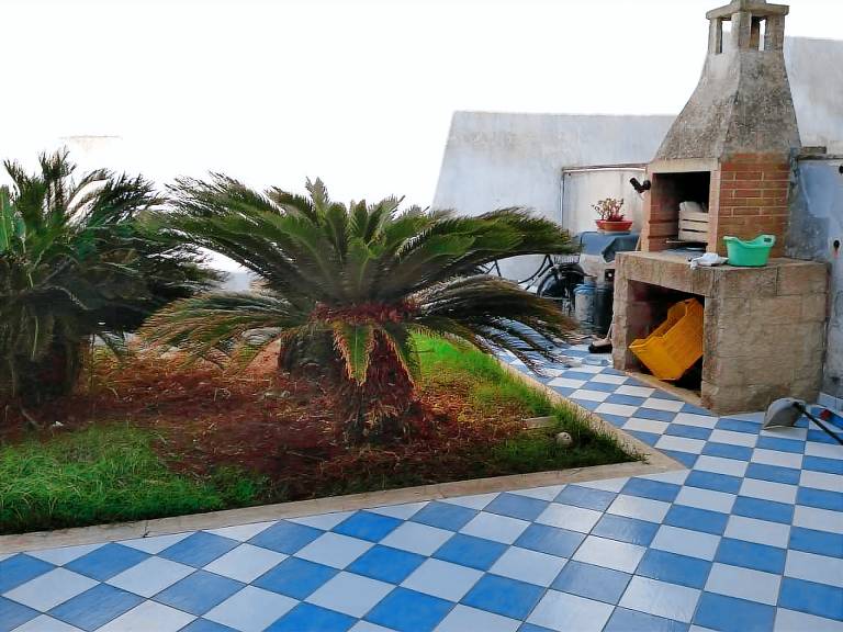 Family-friendly nice rental apartment with barbecue & yard | Garden view | Beach nearby | Dogs allowed — photo 5