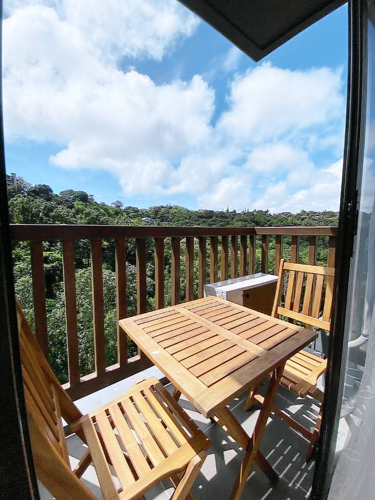 Pleasant vacation home with hot tub, pool & yard | Pets are welcome — photo 5
