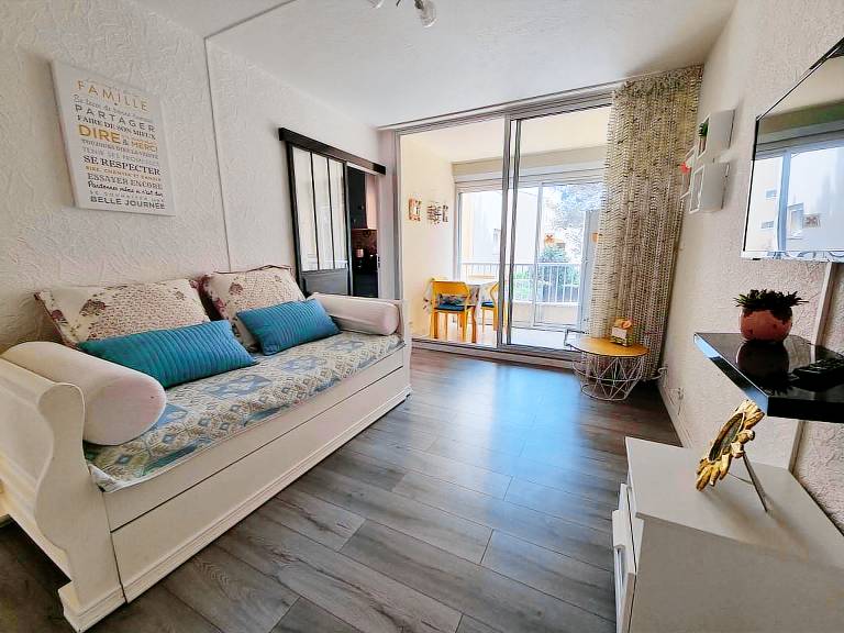 Rental apartment with 1 room for 4 persons — photo 2