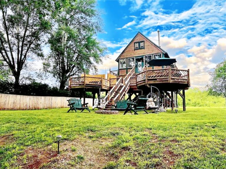 Cabin  Springfield