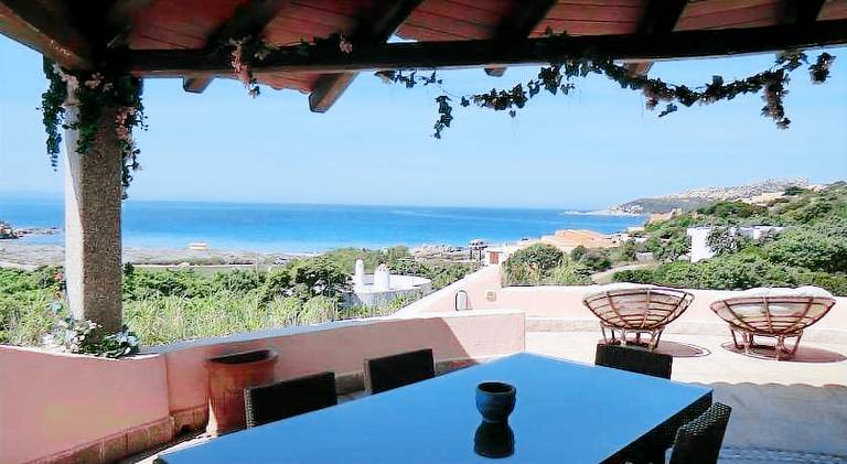Villa with pool — photo 5