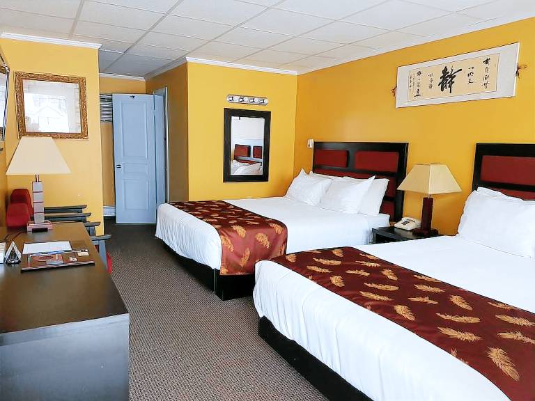 Motel  Revelstoke