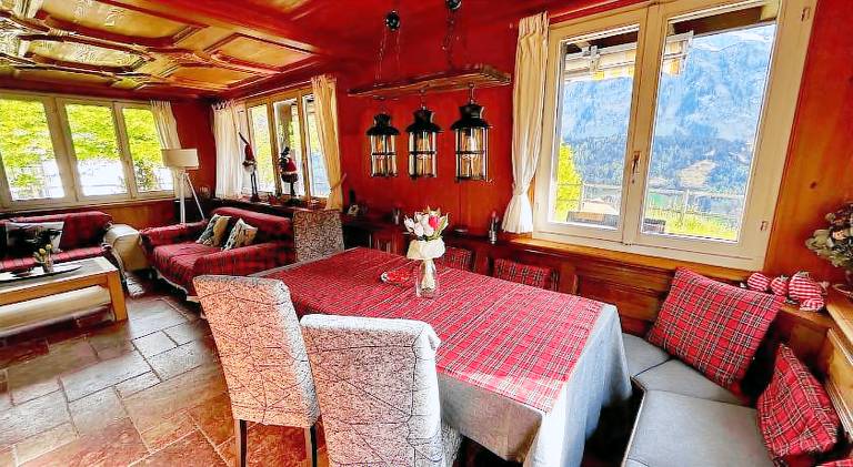 Cosy Chalet 87 in Engelberg with spectacular mountain and lake Views — photo 4