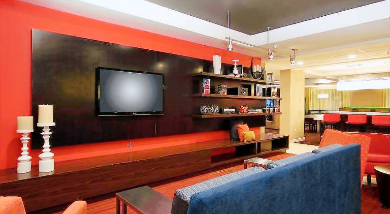 Courtyard by Marriott Palmdale — photo 4