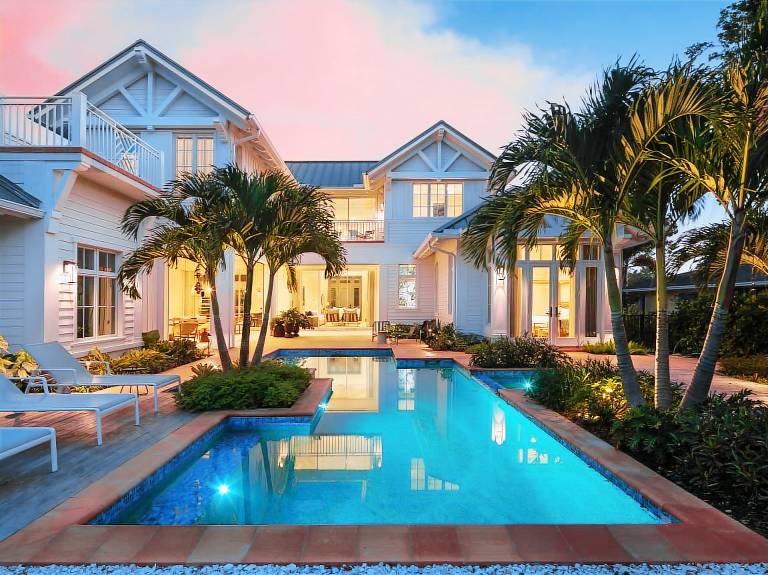 Villa Old Naples