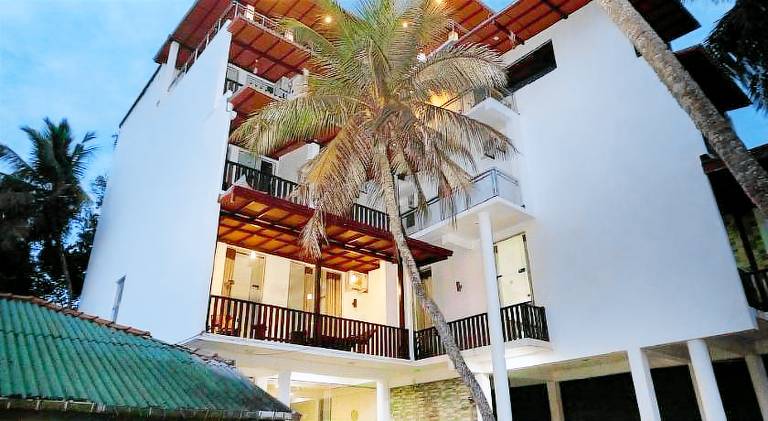 Sea View Tourist Inn in Tangalle