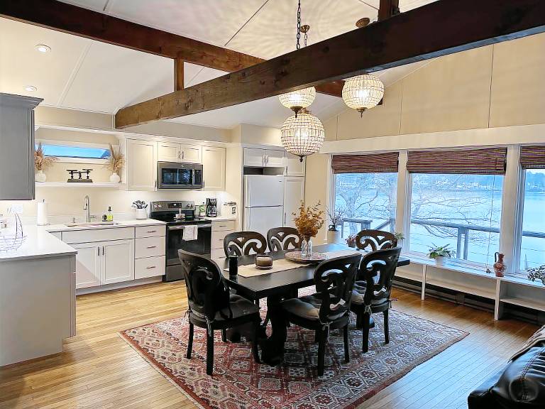Cottage  Newcastle