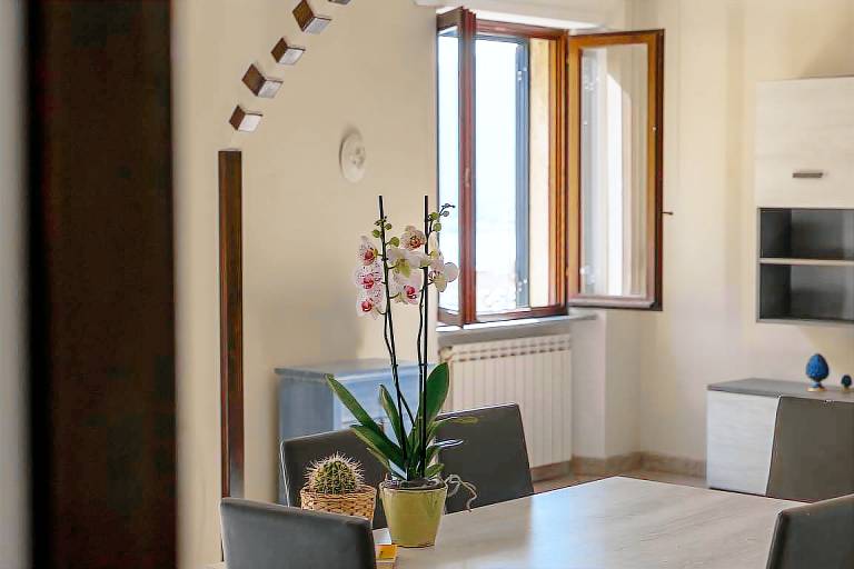 Holiday apartment with 3 rooms for 6 persons — photo 2