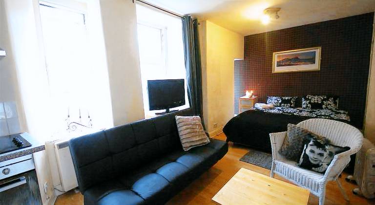 Holiday apartment | Next to Edinburgh Castle — photo 2