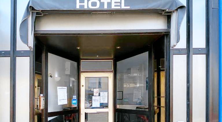 Hotel du Centre Luce Chartres — photo 3