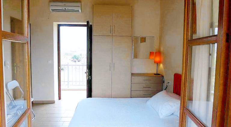 Apartment with garden, patio & barbeque | Next to the beach | Pets are welcome — photo 2