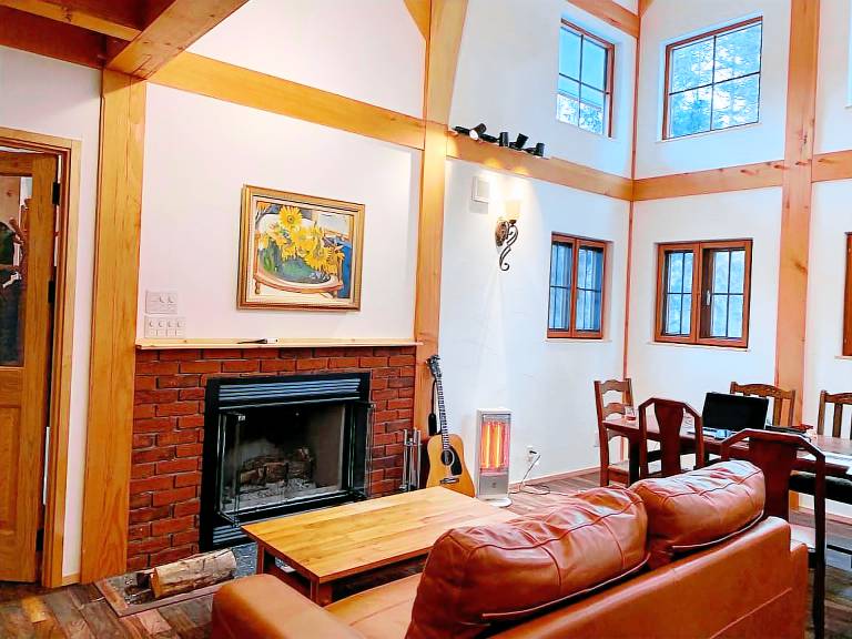 Karuizawa Maple Tudor House — photo 4