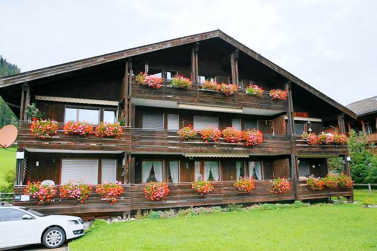 Ferienwohnung  Zweisimmen