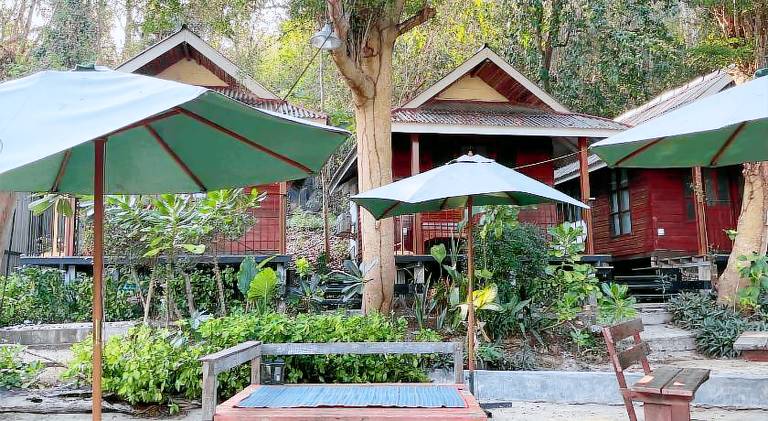 TipThong Hut — photo 4