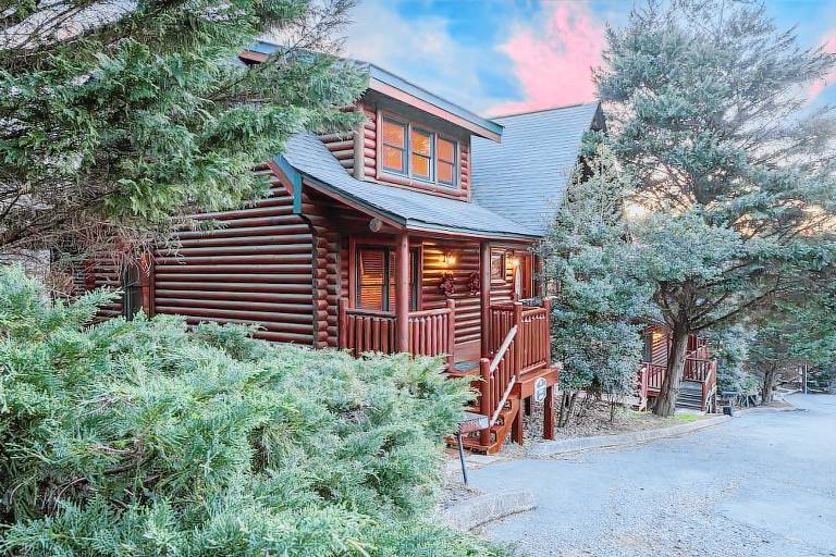 Cabin Pigeon Forge