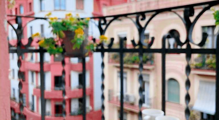 Plaza Espana - Central and quiet 2BR for couples, families and events — photo 4