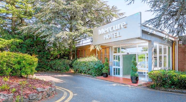 Mercure Cardiff North Hotel — photo 2
