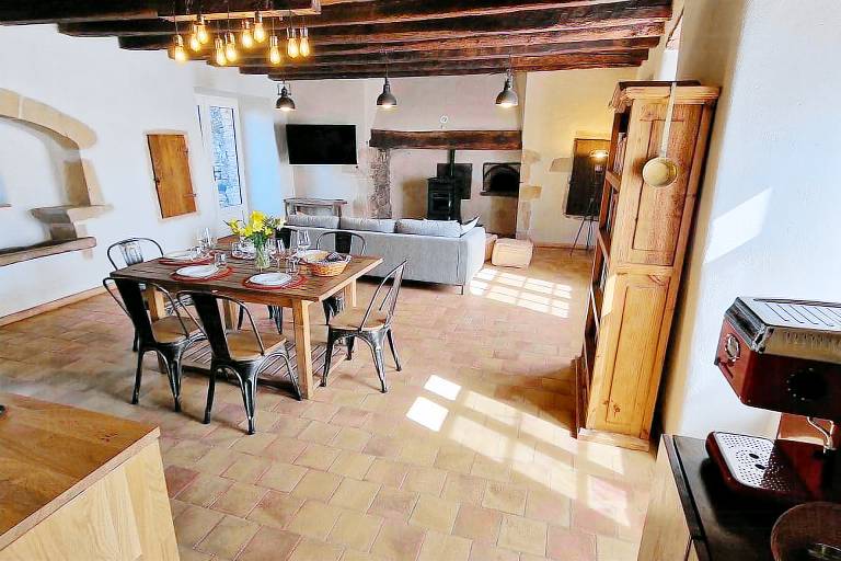 Family-oriented vacation home with terrace, barbeque & yard | Pets are welcome — photo 5