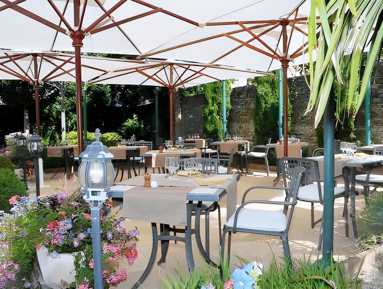 Le Grand Hotel de Mayenne - Logis hotels restaurant — photo 3