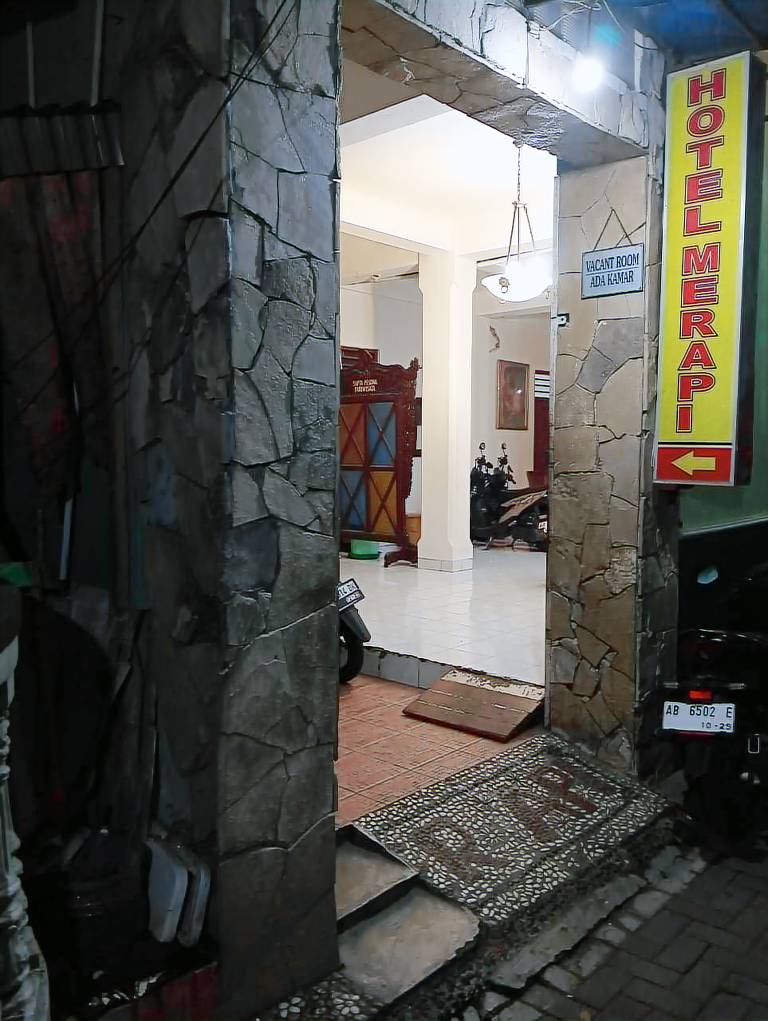 Merapi Hotel Backpacker