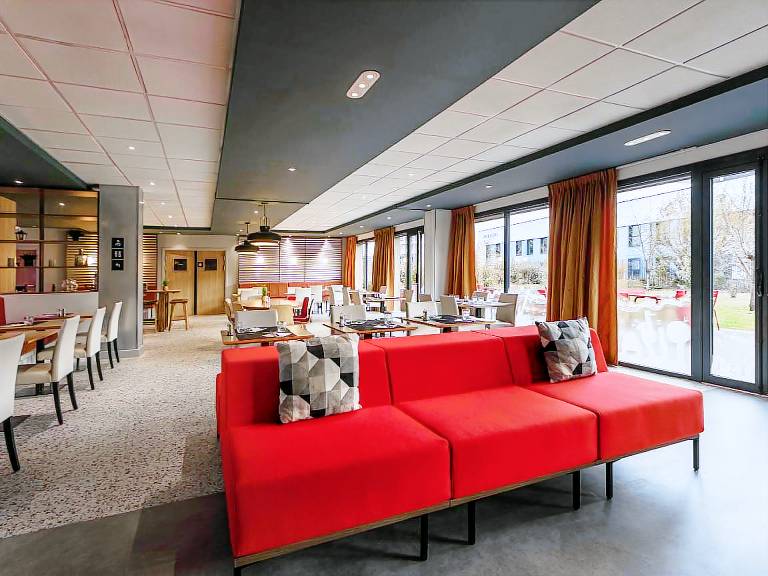 Ibis Lyon Meyzieu — photo 3