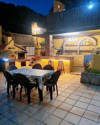 Bed & Breakfast Manzanares el Real