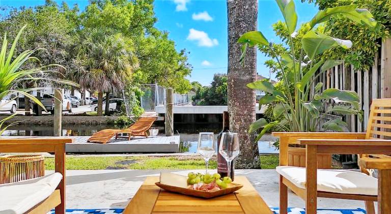 Positano Ville I Waterfront and Grill I 10 min Beach — photo 3