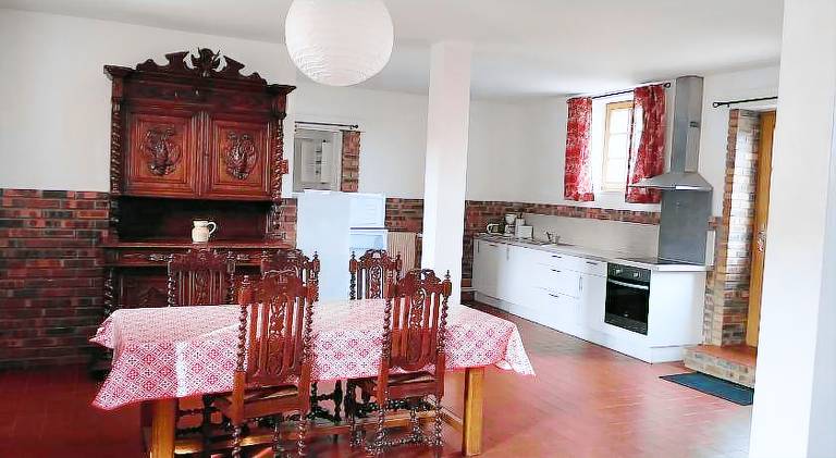 House with garden & terrace — photo 4