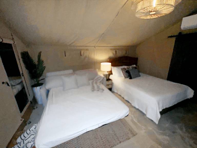 Magnificent Tented Cabin with Pool Views and Lovely Deck in Puerto Rico — photo 4