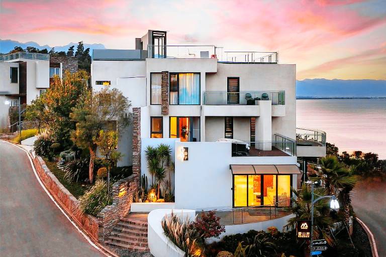 Dali Shushanju Seaview Holiday Villa - Bohai Branch in Dali