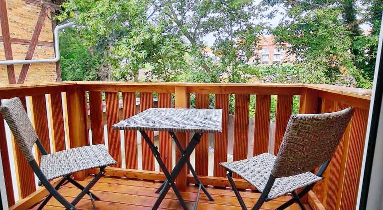 Rental apartment with barbecue, patio & garden — photo 4