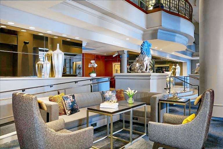 Renaissance Los Angeles Airport Hotel — photo 4