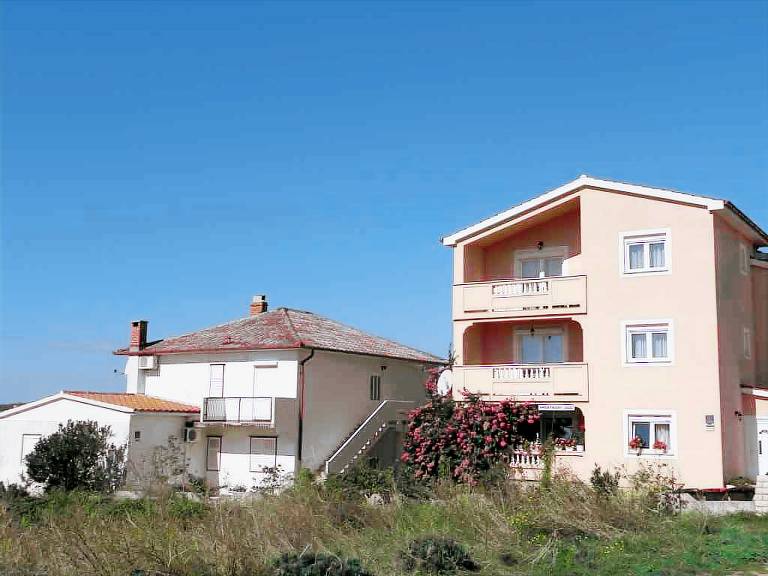 Holiday apartment with sea view — photo 3