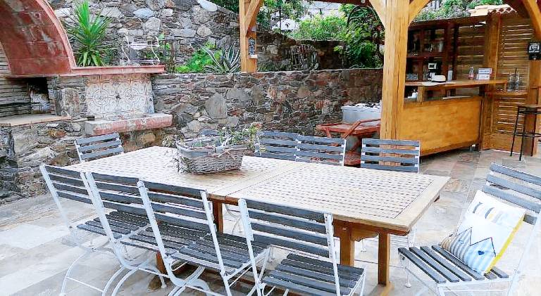 Villa with pool | Pet-friendly — photo 5