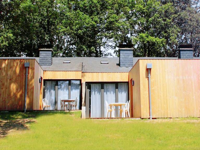Family-oriented house with heated pool | Pet-friendly — photo 4