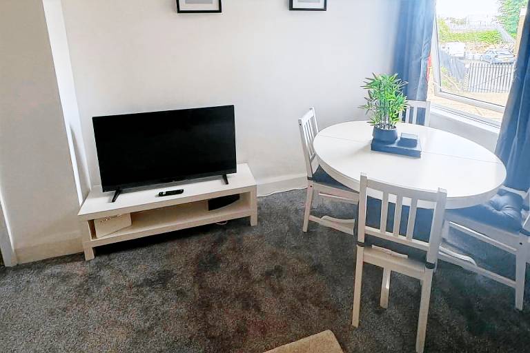 Holiday apartment with 3 rooms for 6 persons — photo 4