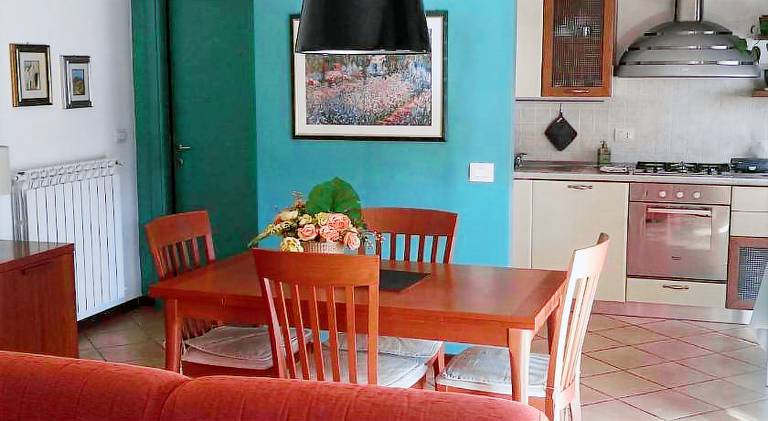 Holiday apartment with hot tub in Terni