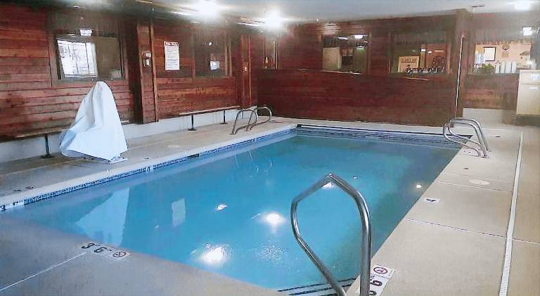 Super 8 By Wyndham Rock Springs — photo 3