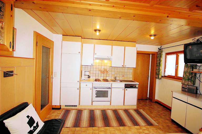 Cottage with garden & patio | Mountain view | Pets are welcome — photo 4