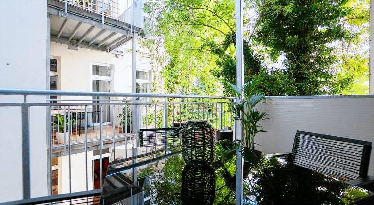 Bright & Airy Apartment with Balcony near City Center — photo 2