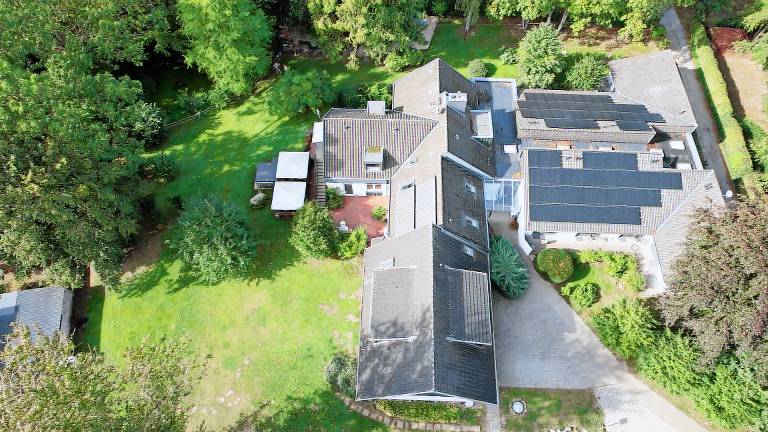 Rental apartment with yard, barbeque & hot tub | Good for workation — photo 3