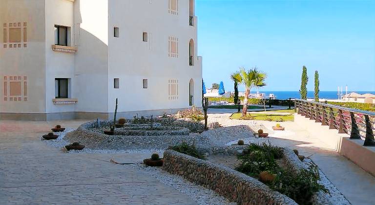 Apartment with pool | Beach nearby | Pets are welcome — photo 5
