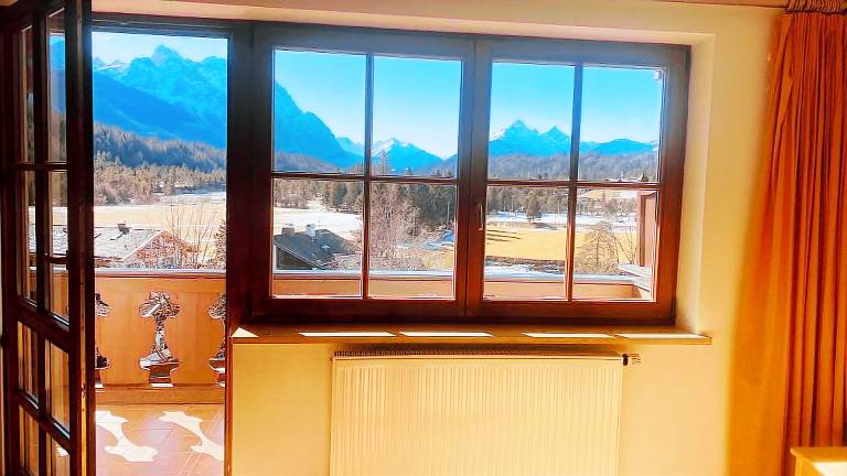 Ferienwohnung in Krün für max. 3 Personen Ferienwohnung in Krün für max. 3 Personen