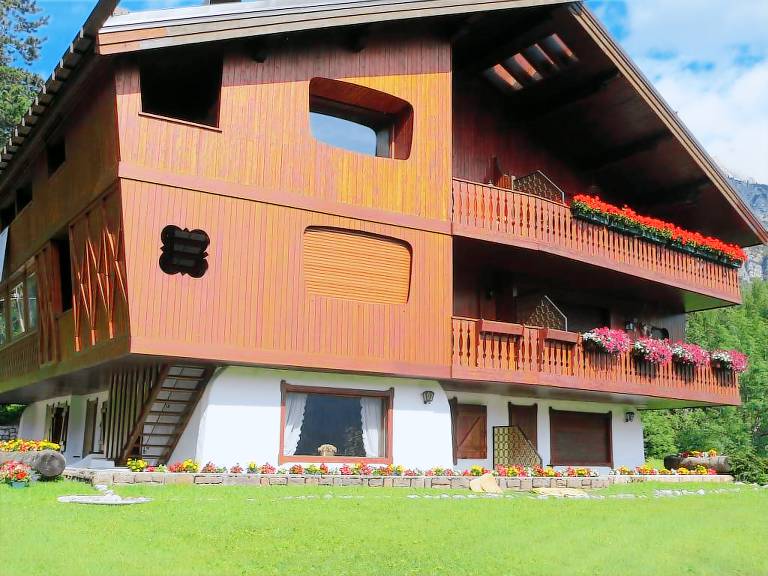 Domek w stylu alpejskim Cortina d’Ampezzo