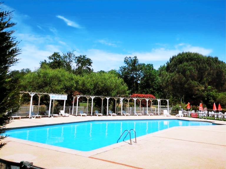 Family-friendly beautiful mobile home with terrace & heated pool | Pets are welcome — photo 2