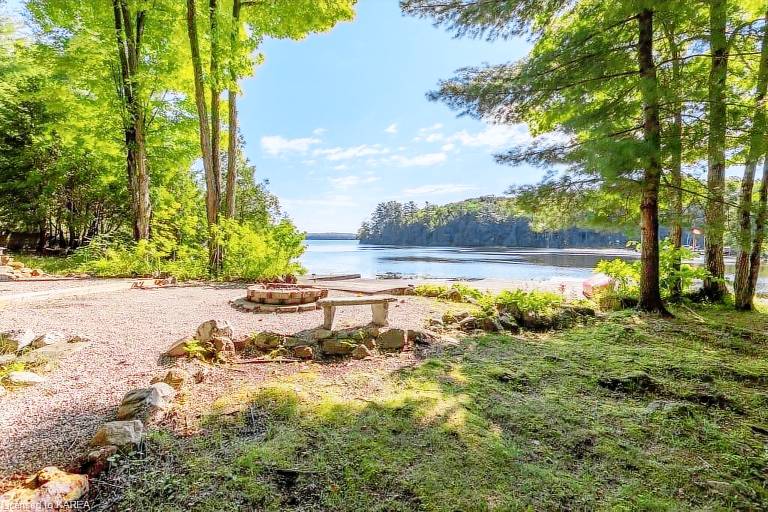 Cottage Sharbot Lake