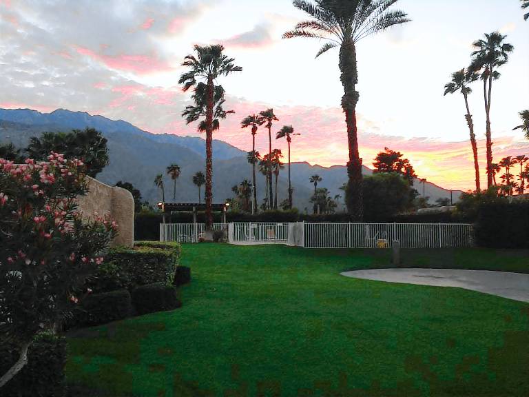Condomínio Palm Springs