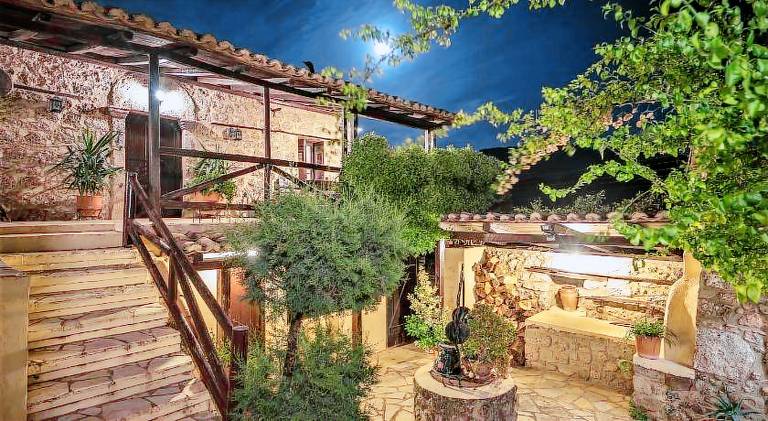 House with patio, barbecue & yard — photo 5